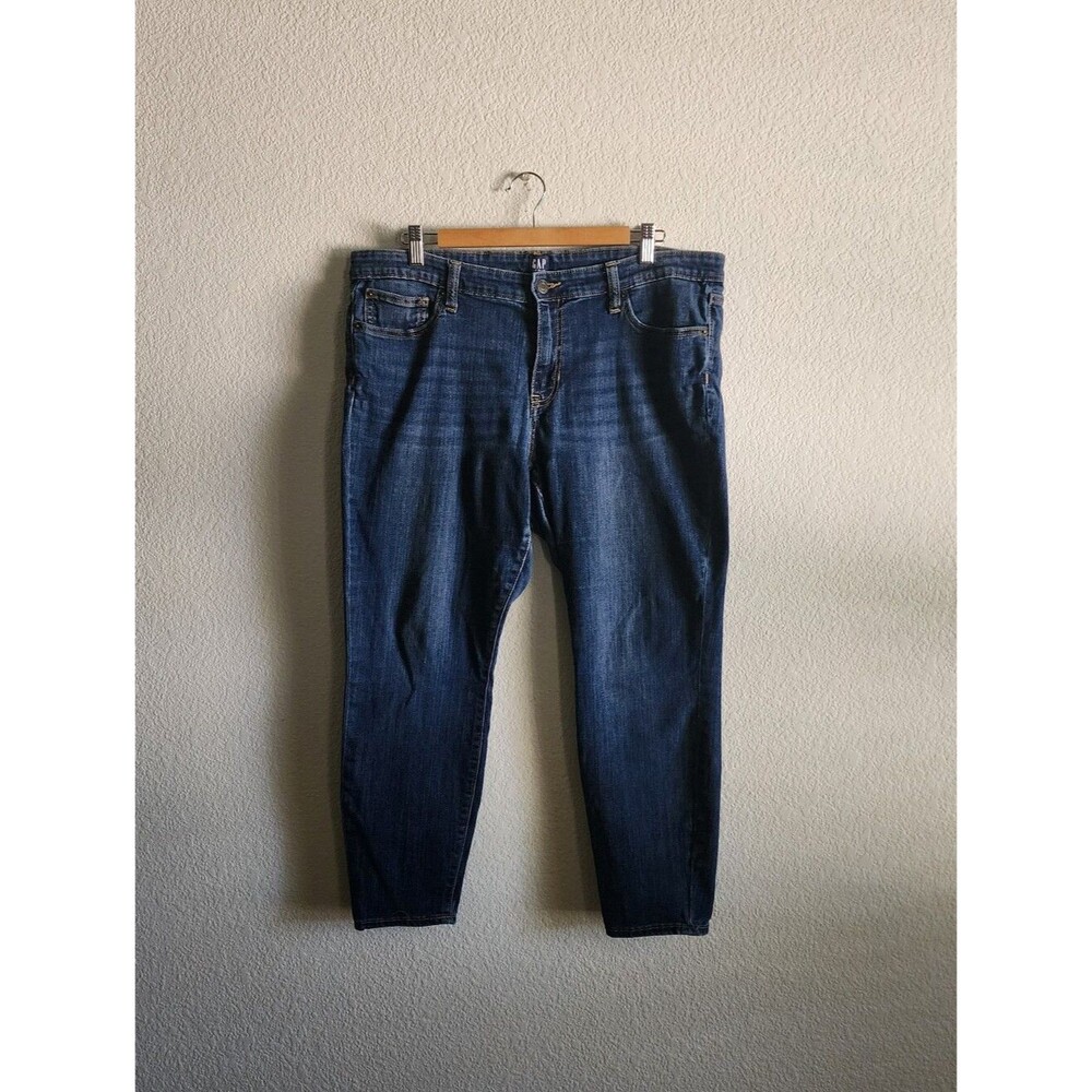 GAP Women's 33R Medium Wash Denim Skinny Jeans